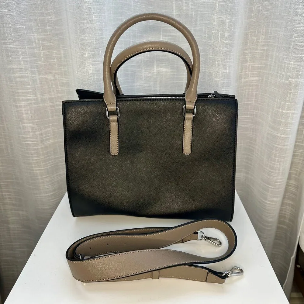 Guess Black & Beige Purse Satchel - LIKE NEW